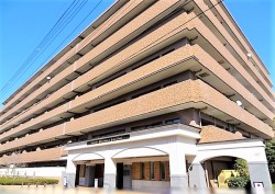 【伏見板橋エリア】ハウスクリーニング済で綺麗な室内★浴室暖房乾燥機など便利な設備が整っております◎生活に欠かせない施設も近隣に揃っており、便利な立地です★