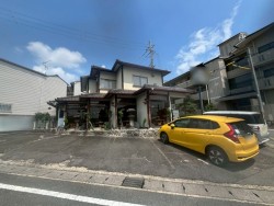 【桃山エリア】JR奈良線『桃山』駅まで徒歩3分の好立地★
土地61坪以上の広々とした土地です！！