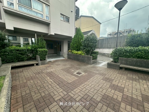 image01