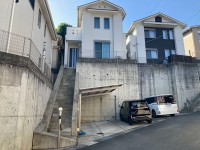 【桃山東エリア】床暖房・浴室乾燥機付き！！
3沿線利用可能◎通勤・通学にも便利です★