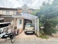 リビングコメント１ ◆2025年9月リフォーム完了◆屋根裏収納付◆閑静な住宅地◆二面バルコニー◆