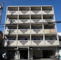 リビングコメント１ 【伏見住吉エリア】表面利回り9.24％！コンビニや銀行スーパーなどが徒歩圏内の生活便利地★最寄り駅まで徒歩3分の駅近★